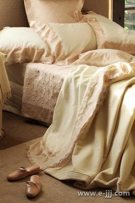 今夜，你是否也拥抱了裸睡的温柔？